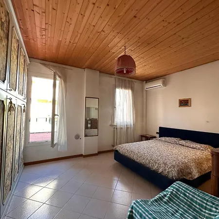 公寓 Luminoso Apt In Centro 3 Minuti Dal Mare Con Ac - Il Lupo Affitta *